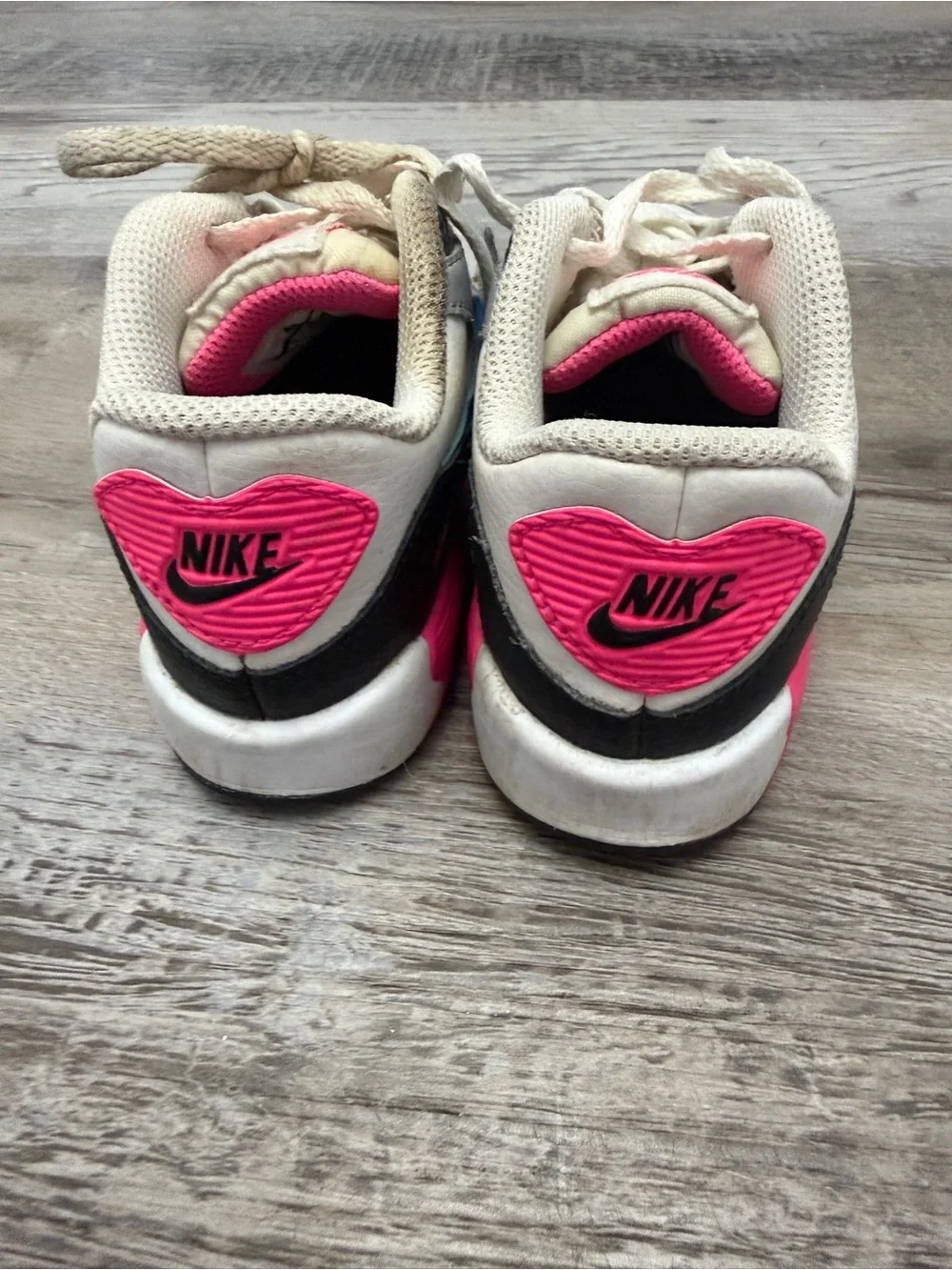 Nike classic kids